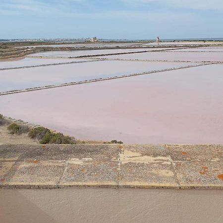 B&B Gli Ontani Trapani Bagian luar foto