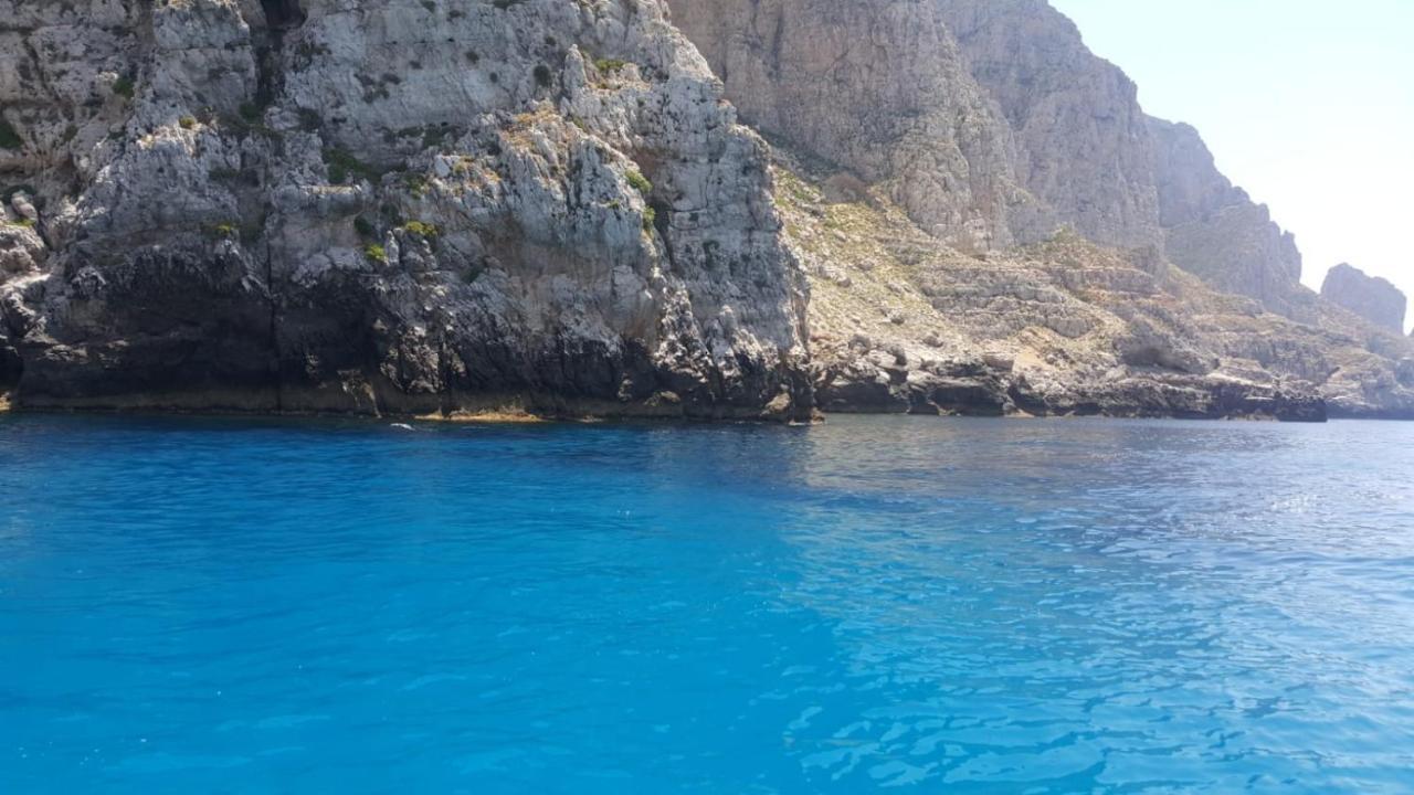 B&B Gli Ontani Trapani Bagian luar foto