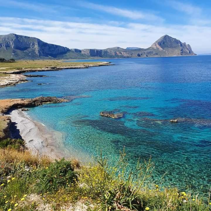 B&B Gli Ontani Trapani Bagian luar foto